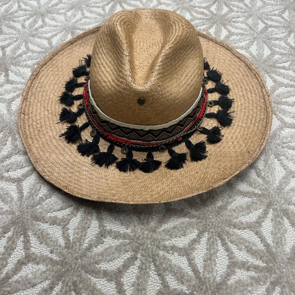 Cute custom hat bar hat never worn
